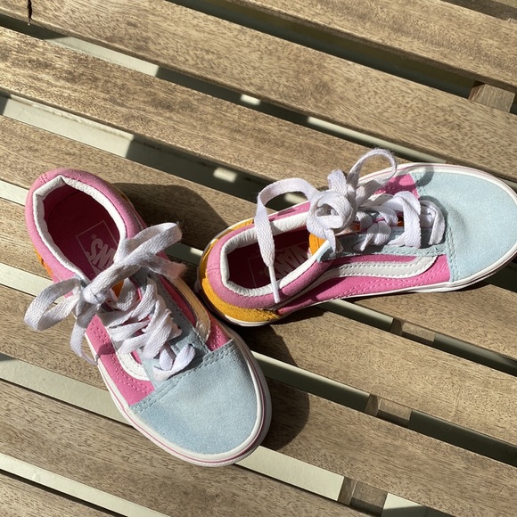 Children’s Old Skool Color Block Vans Sneakers - Picture 3 of 7